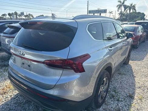 Used 2023 Hyundai Santa Fe SEL FWD image 5