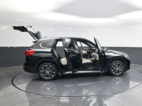 Used 2022 BMW X1 sDrive28i w/ Convenience Package image 61