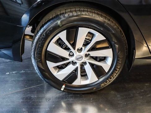 New 2025 Nissan Altima 2.5 S image 11