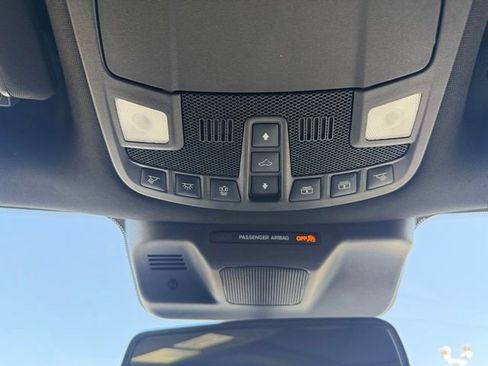 Used 2024 Ford Expedition Platinum AWD/4WD image 37