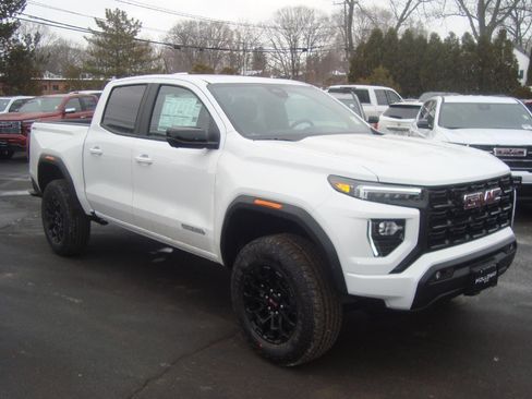 New 2026 GMC Canyon Elevation w/ Convenience Package image 3