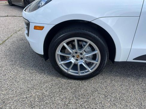 Used 2016 Porsche Macan S image 7