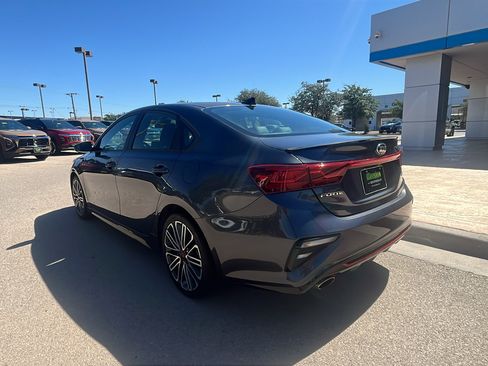 Used 2021 Kia Forte GT FWD image 2