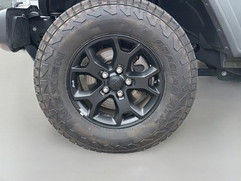 Used 2020 Jeep Wrangler Unlimited Sport image 40