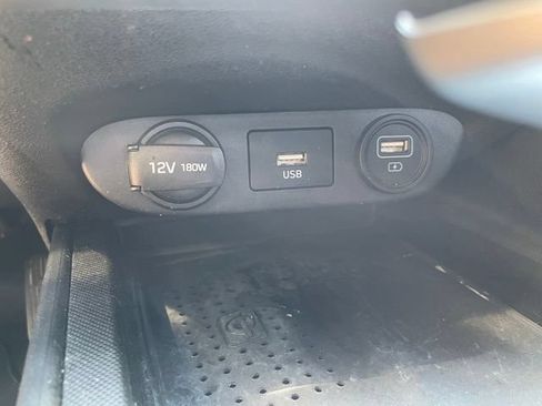 Used 2021 Hyundai Elantra SEL w/ Convenience Package FWD image 26