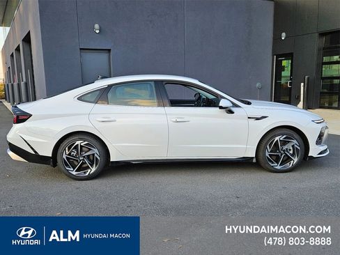 New 2026 Hyundai Sonata SEL image 10