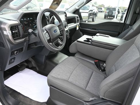 New 2026 Ford F150 XL w/ Equipment Group 103A High image 15