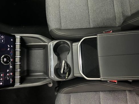 New 2025 GMC Terrain Elevation image 20