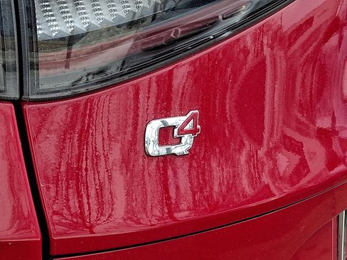 Used 2024 Alfa Romeo Stelvio Veloce image 32