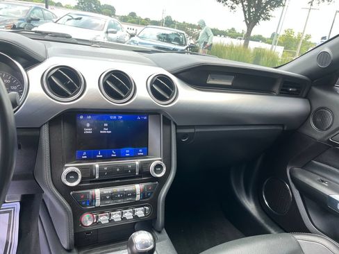 Used 2022 Ford Mustang GT Premium w/ Black Accent Package RWD image 25