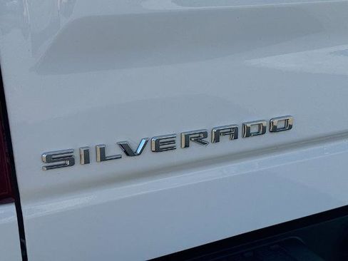 Used 2019 Chevrolet Silverado 1500 LTZ w/ LTZ Premium Package image 21