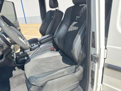 Used 2018 Mercedes-Benz G 550 Squared image 43