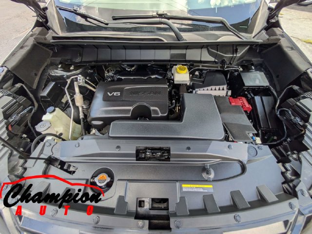 Used 2022 Nissan Pathfinder SL w/ SL Premium Package FWD image 17