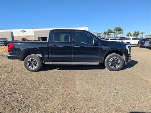 Used 2023 Ford F150 Lightning XLT image 4