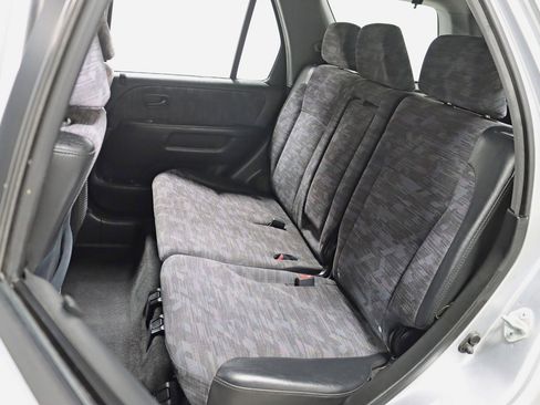 Used 2004 Honda CR-V LX image 21