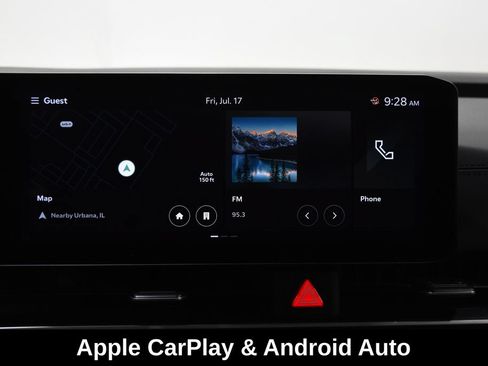 Used 2025 Kia Carnival FWD image 20