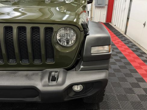 Used 2020 Jeep Wrangler Unlimited Sport S AWD/4WD image 12