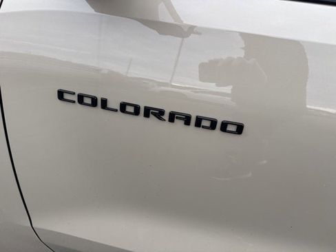 Used 2023 Chevrolet Colorado Z71 w/ Z71 Convenience Package 2 image 32