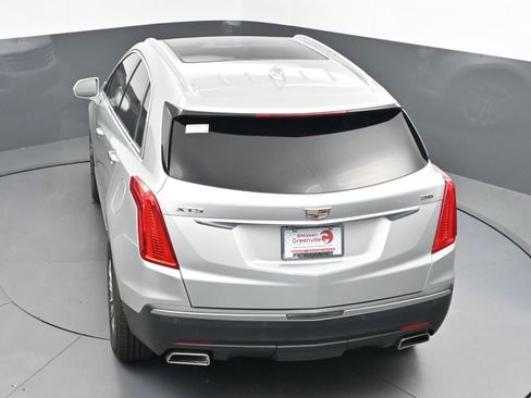 Used 2018 Cadillac XT5 Luxury w/ Driver Awareness Package image 36