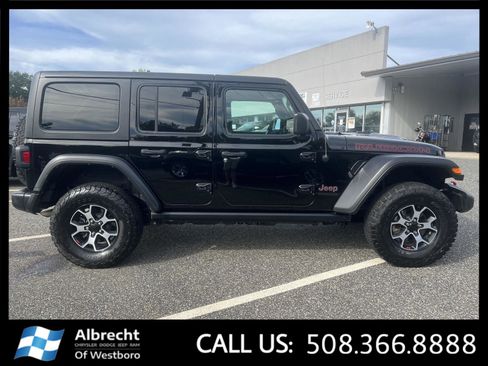 Used 2022 Jeep Wrangler Unlimited Rubicon w/ Cold Weather Group image 6