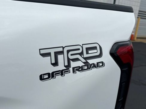 New 2026 Toyota Tacoma TRD Off-Road AWD/4WD image 37