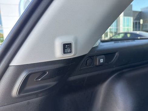 Used 2023 Jeep Grand Cherokee Laredo w/ Luxury Tech Group I image 8