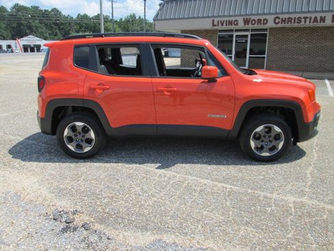 Used 2015 Jeep Renegade Latitude AWD/4WD image 63