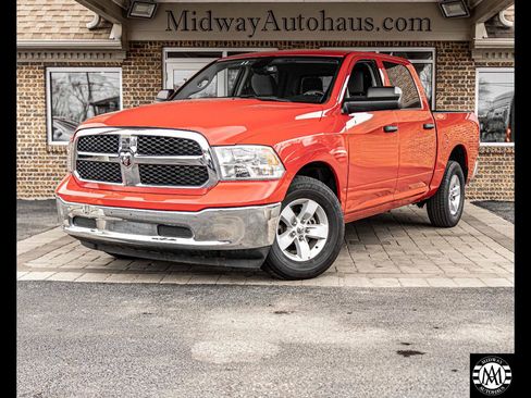 Used 2023 RAM 1500 Classic SLT w/ Trailer & Traction Group AWD/4WD image 1