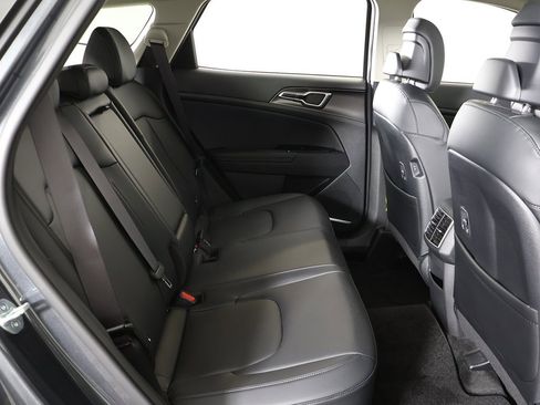 Used 2023 Kia Sportage EX image 34