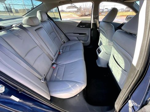 Used 2013 Honda Accord EX-L image 17
