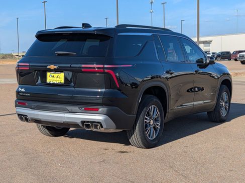 New 2026 Chevrolet Traverse LT w/ Enhanced Driving Package image 4