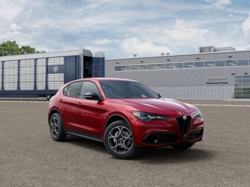 New 2026 Alfa Romeo Stelvio Sprint image 5