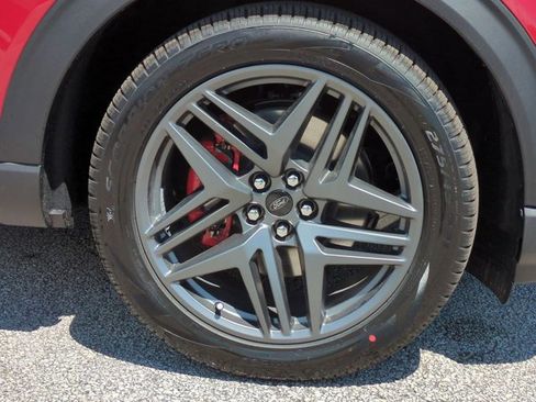 New 2026 Ford Explorer ST RWD image 11