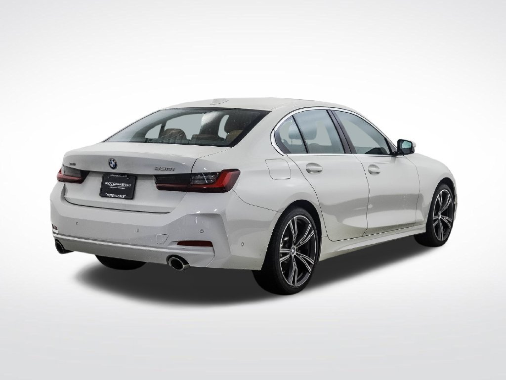 Certified 2024 BMW 330i xDrive Sedan w/ Premium Package AWD/4WD image 5