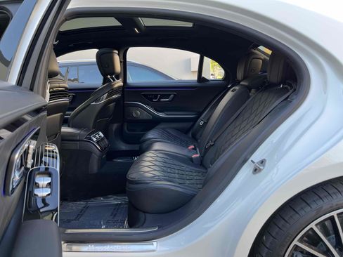 Used 2021 Mercedes-Benz S 580 4MATIC Sedan w/ AMG Line image 57