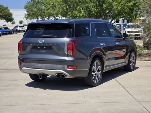 Used 2022 Hyundai Palisade SEL w/ Convenience Package FWD image 4