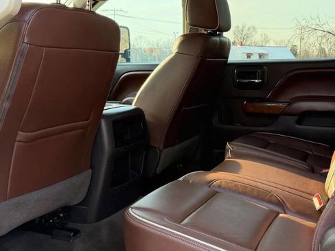 Used 2016 Chevrolet Silverado 2500 High Country w/ Duramax Plus Package image 22