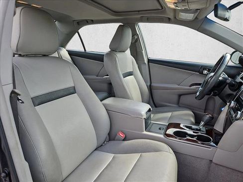 Used 2012 Toyota Camry XLE FWD image 20