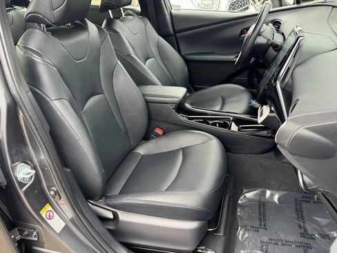 Used 2019 Toyota Prius Prime Premium image 11