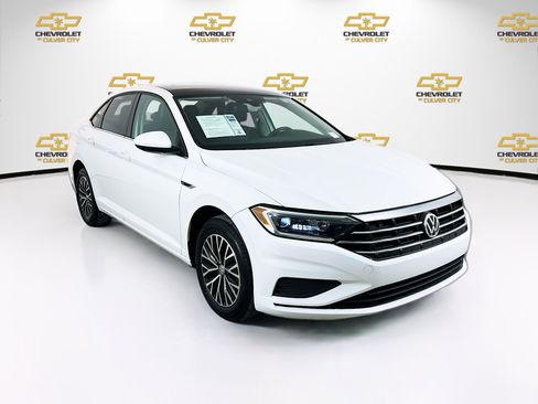 Used 2019 Volkswagen Jetta SEL image 1