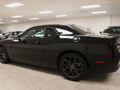 Used 2022 Dodge Challenger GT w/ Driver Convenience Group image 12