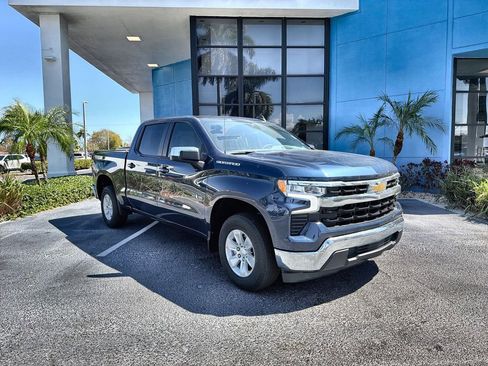 Used 2023 Chevrolet Silverado 1500 LT image 2