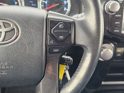 Used 2019 Toyota 4Runner TRD Off-Road Premium image 34