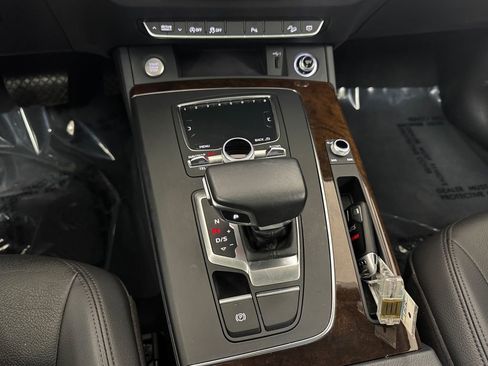 Used 2018 Audi Q5 2.0T Premium Plus w/ Premium Plus Package image 20