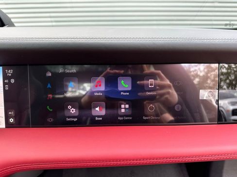 Used 2026 Porsche Taycan image 41