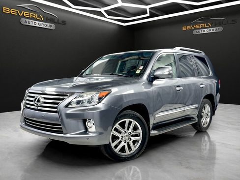 Used 2015 Lexus LX 570 4WD w/ Luxury Package image 1