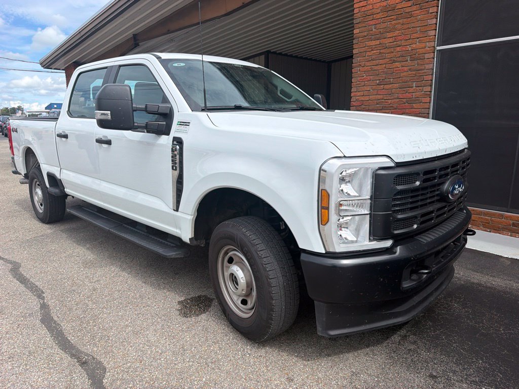 Used 2026 Ford F250 XL AWD/4WD image 2
