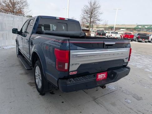 Used 2018 Ford F150 Platinum w/ Equipment Group 701A Luxury image 30
