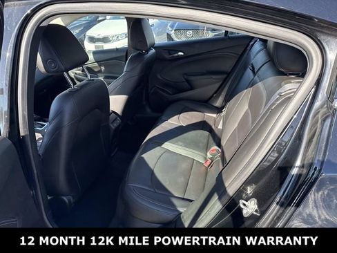 Used 2018 Chevrolet Cruze Premier w/ Enhanced Convenience Package FWD image 16