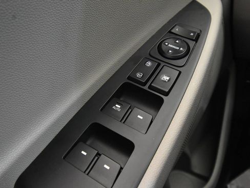 Used 2020 Hyundai Tucson Value w/ Cargo Package image 28